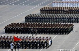 阅兵队列整齐得像复制粘贴 有何秘诀