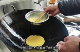餐厅工作人员用空调水泡鸡蛋
